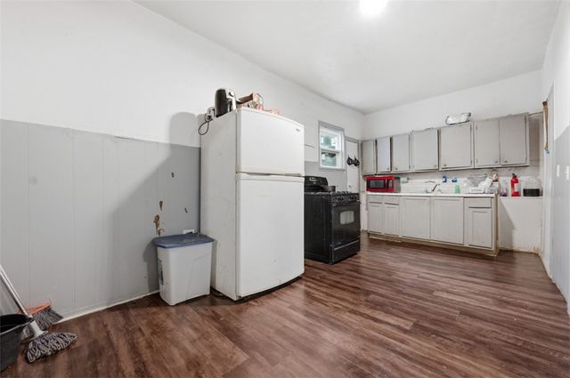 135 Jucunda St, Knoxville, PA 15210
