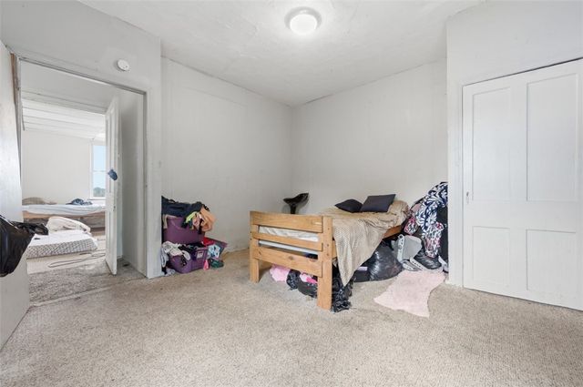 135 Jucunda St, Knoxville, PA 15210