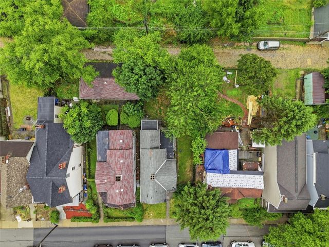 135 Jucunda St, Knoxville, PA 15210