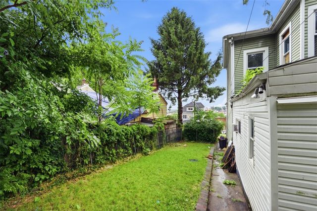 135 Jucunda St, Knoxville, PA 15210