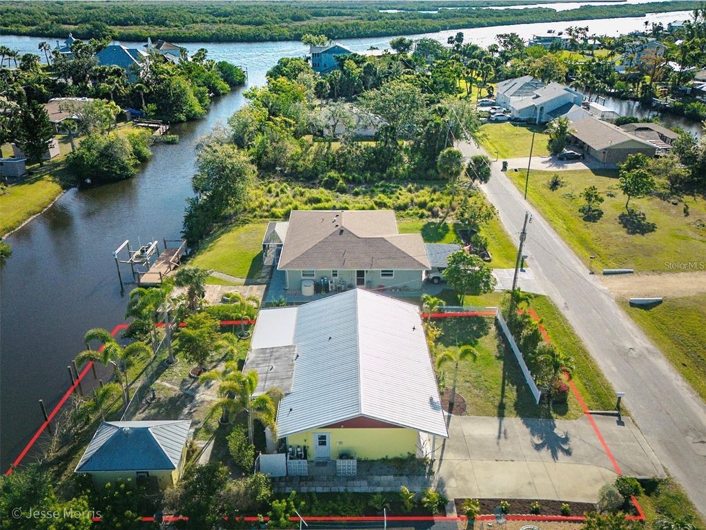 9031 HILOLO LANE, Venice, FL 34293