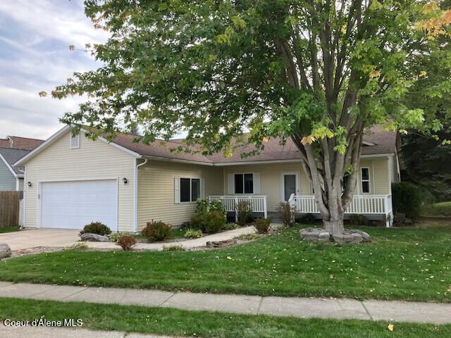 1718 Northshore DR, Sandpoint, ID 83864 property photo