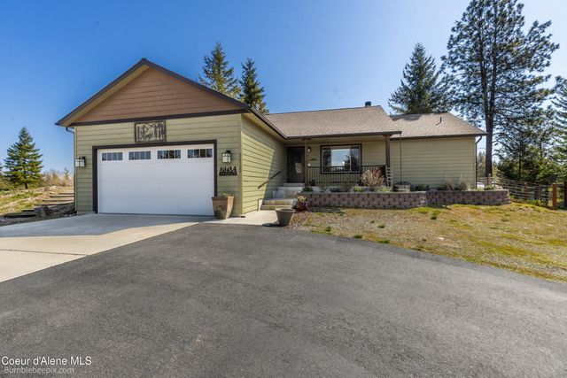 32732 N 14TH AVE, Spirit Lake, ID 83869