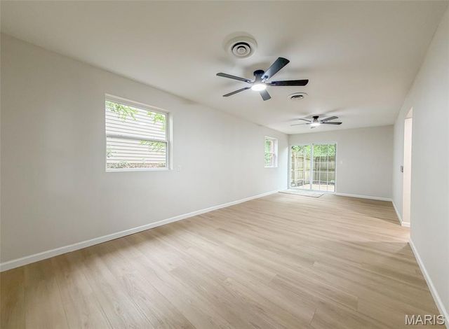 216 Laurel Drive, Fairview Heights, IL 62208