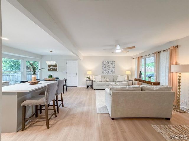 216 Laurel Drive, Fairview Heights, IL 62208