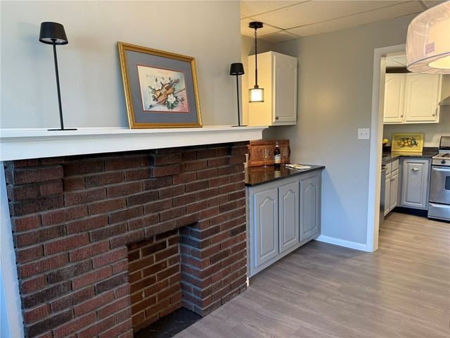 532 N Elm Street, City Of But Ne, PA 16001