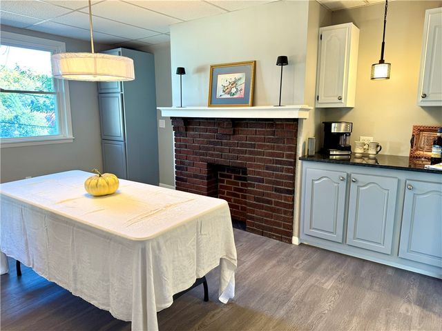 532 N Elm Street, City Of But Ne, PA 16001