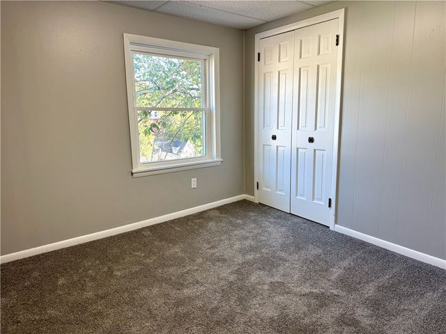 532 N Elm Street, City Of But Ne, PA 16001