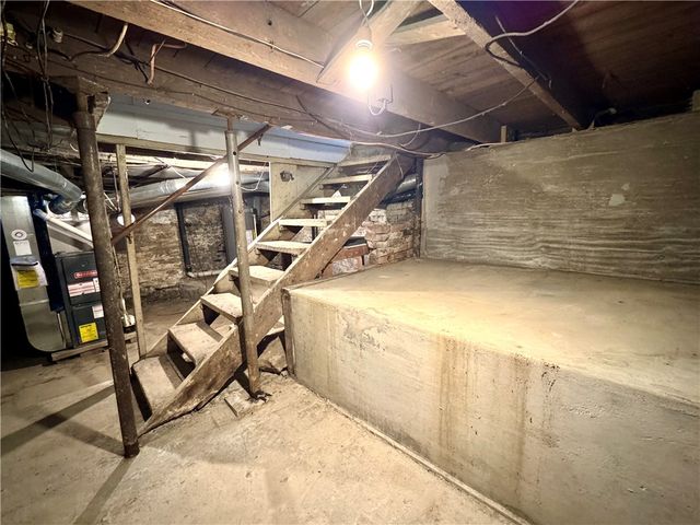 532 N Elm Street, City Of But Ne, PA 16001