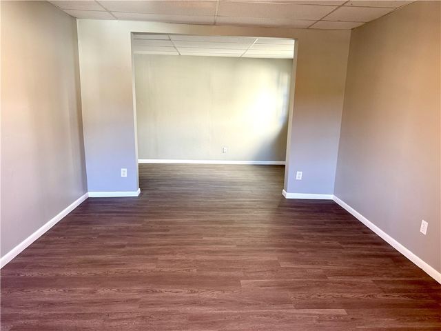 532 N Elm Street, City Of But Ne, PA 16001