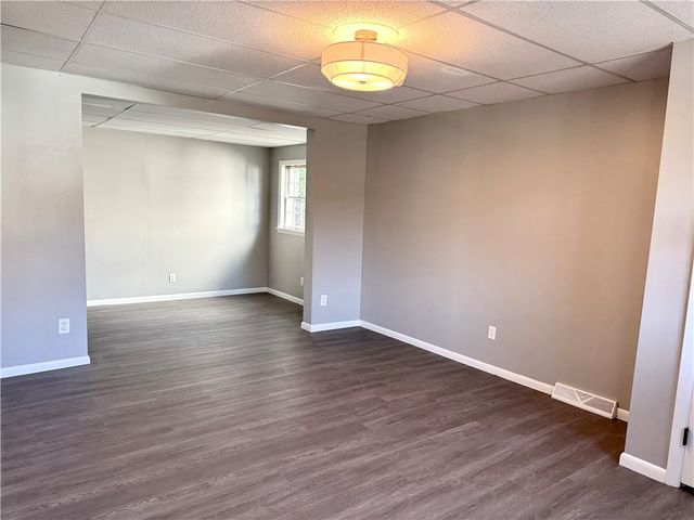 532 N Elm Street, City Of But Ne, PA 16001