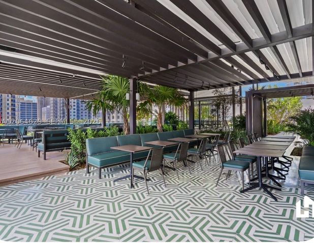159 NE 6th St 3506, Miami, FL 33132