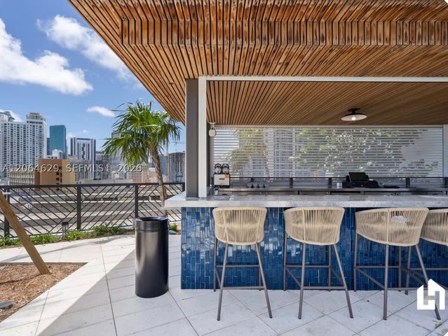 159 NE 6th St 3506, Miami, FL 33132