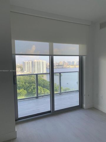 16385 Biscayne Blvd 2302, North Miami Beach, FL 33160