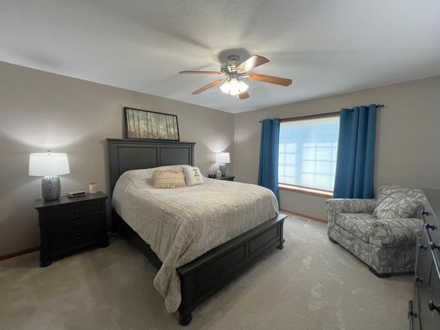 2509 7th Avenue SE, Willmar, MN 56201