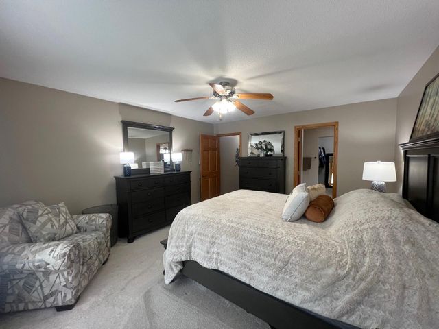 2509 7th Avenue SE, Willmar, MN 56201