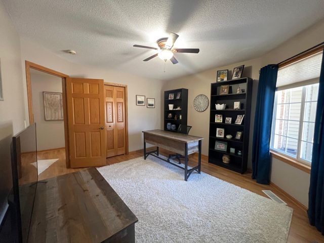2509 7th Avenue SE, Willmar, MN 56201
