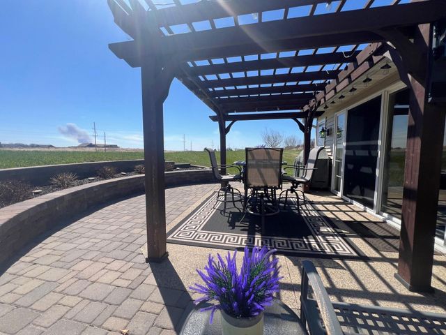 2509 7th Avenue SE, Willmar, MN 56201