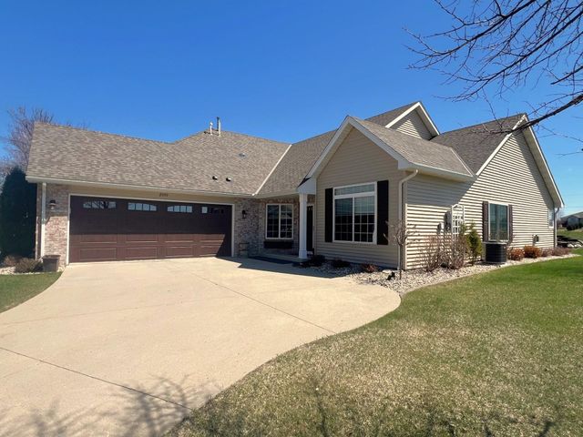 2509 7th Avenue SE, Willmar, MN 56201