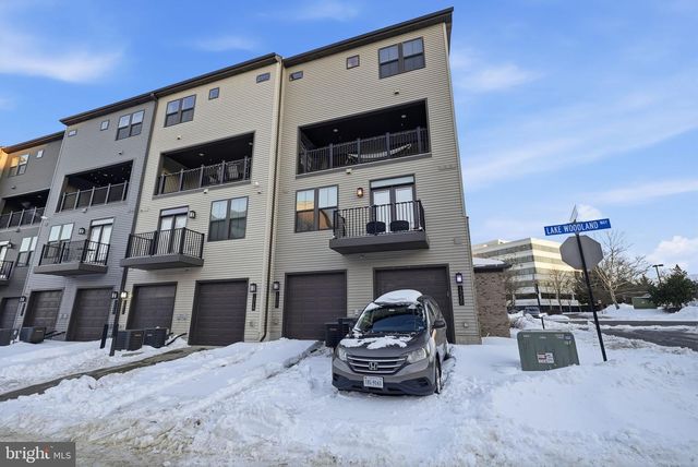 13252 WOODLAND PARK RD, Herndon, VA 20171