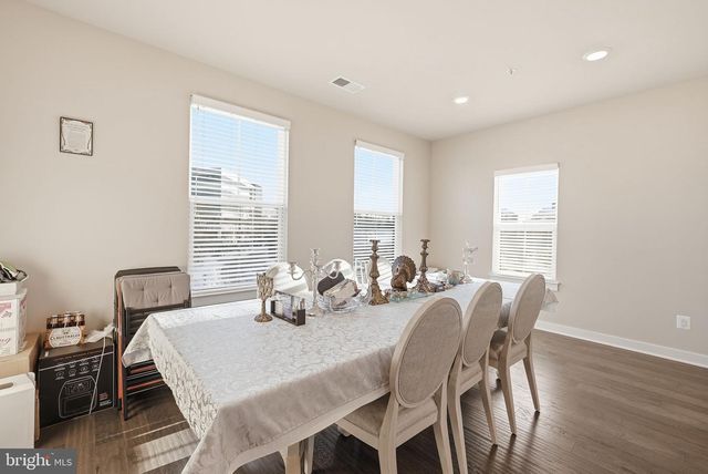 13252 WOODLAND PARK RD, Herndon, VA 20171