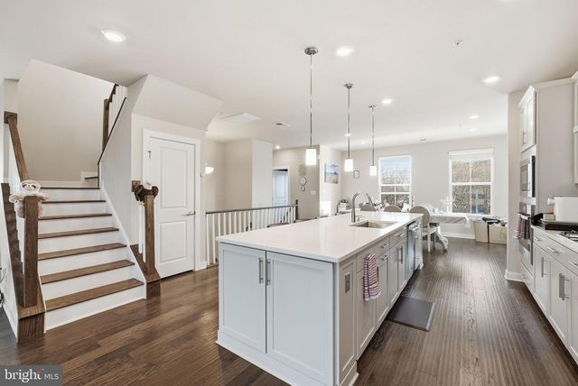 13252 WOODLAND PARK RD, Herndon, VA 20171