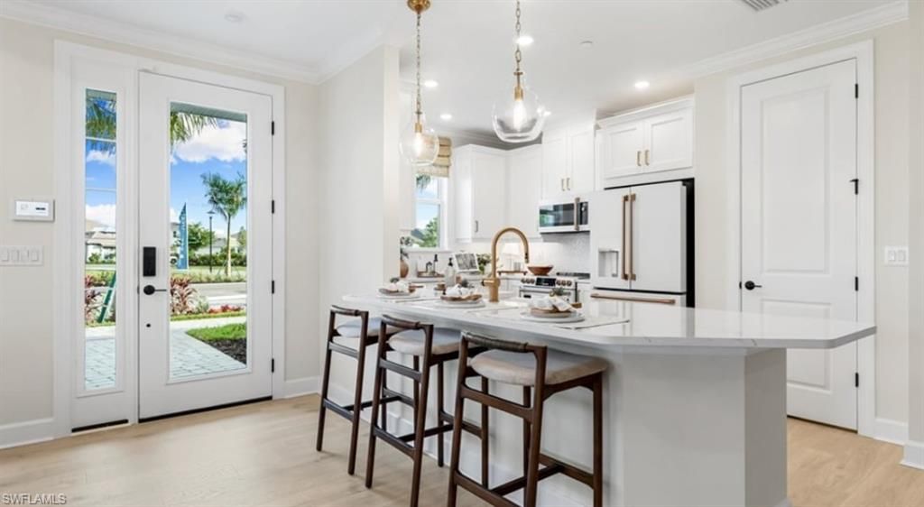 15339 Giardino DR 11-104, NAPLES, FL 34114 — photo 2