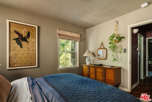 2380 Lake View Avenue, Los Angeles, CA 90039