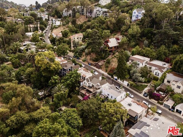 2380 Lake View Avenue, Los Angeles, CA 90039