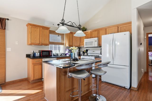 862 Berkshire Place, Crete, IL 60417