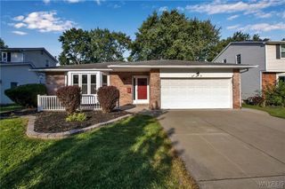 336 Fruitwood, Amherst, NY 14221