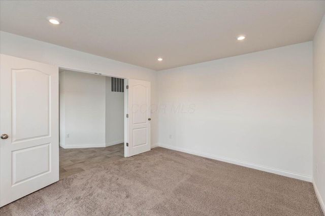8258 Silvergrass Way, Plain City, OH 43064