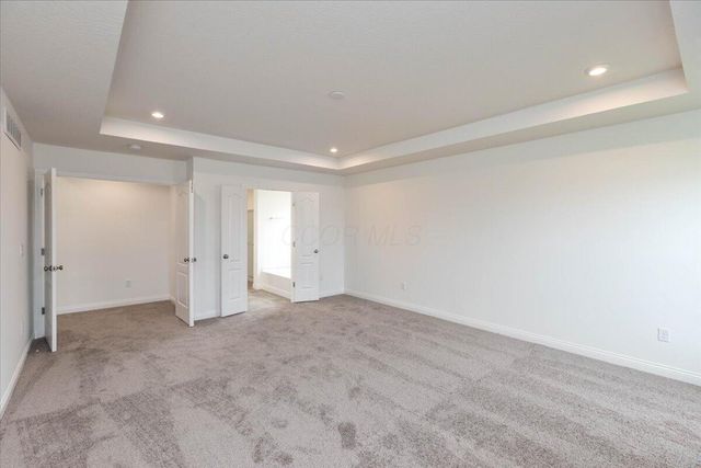 8258 Silvergrass Way, Plain City, OH 43064
