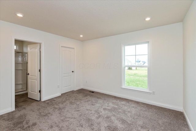 8258 Silvergrass Way, Plain City, OH 43064