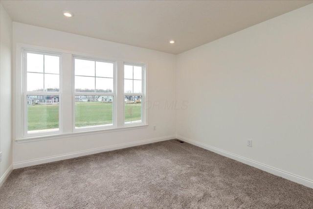 8258 Silvergrass Way, Plain City, OH 43064