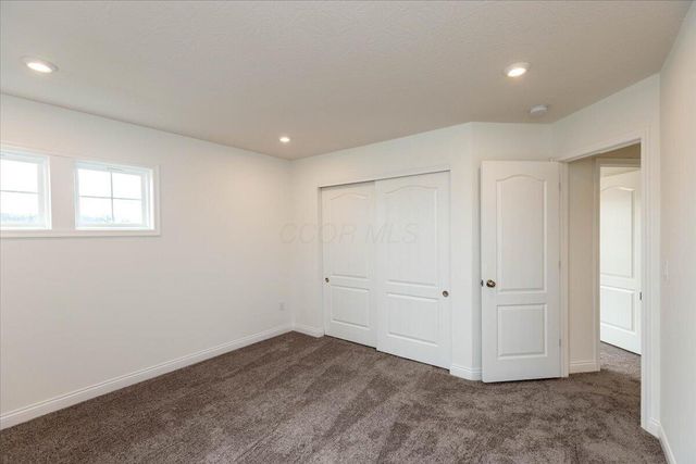 8258 Silvergrass Way, Plain City, OH 43064