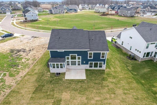 8258 Silvergrass Way, Plain City, OH 43064
