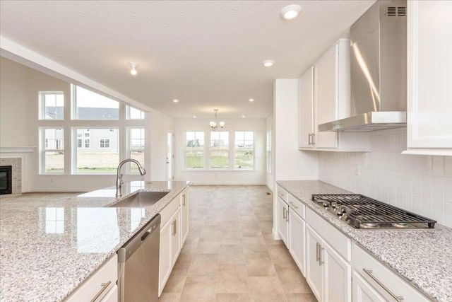 8258 Silvergrass Way, Plain City, OH 43064