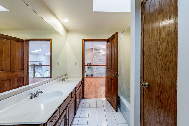 15657 116th Avenue, Orland Park, IL 60467