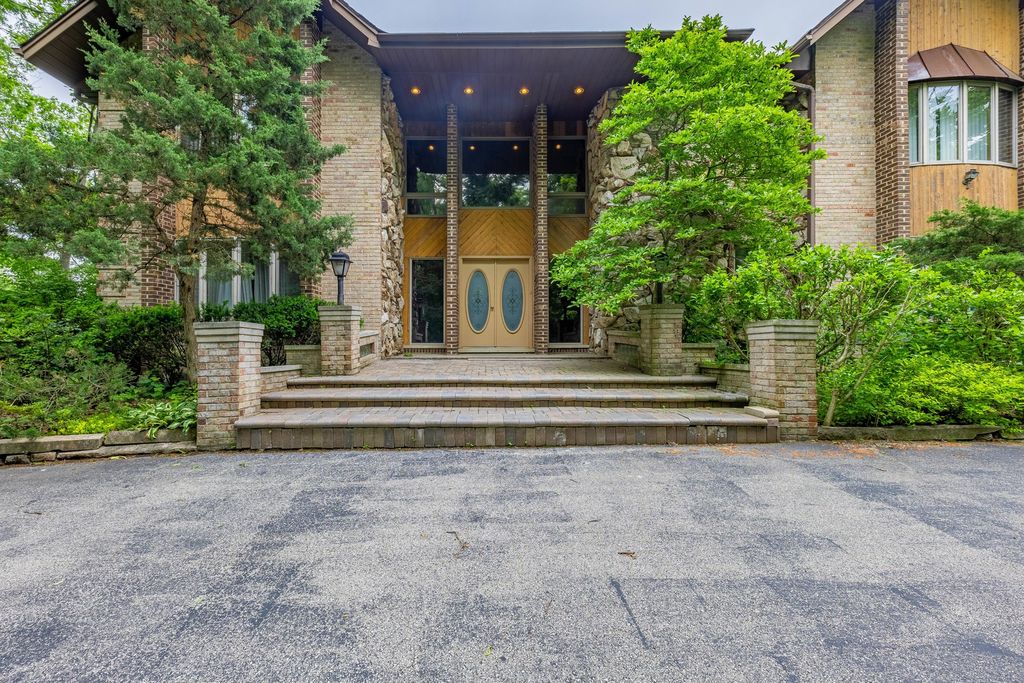 15657 116th Avenue, Orland Park, IL 60467
