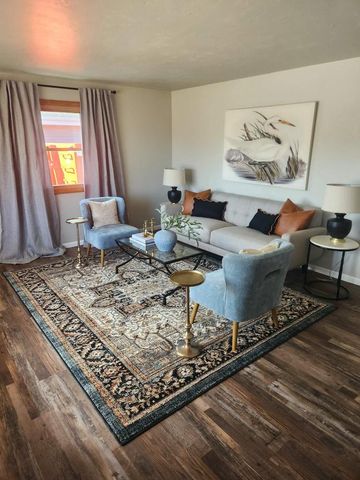 319 S MIDPARK DRIVE, Appleton, WI 54915