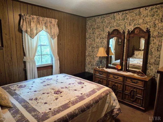 205 Hardtimes Road, Farmville, VA 23901