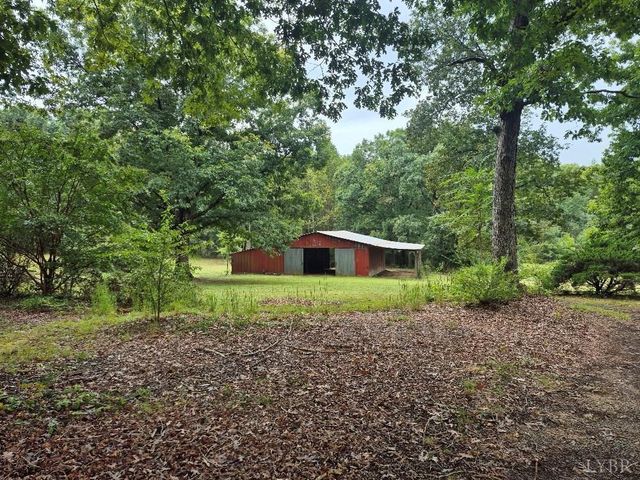 205 Hardtimes Road, Farmville, VA 23901