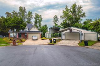 11822 S 268th East Avenue, Coweta, OK 74429