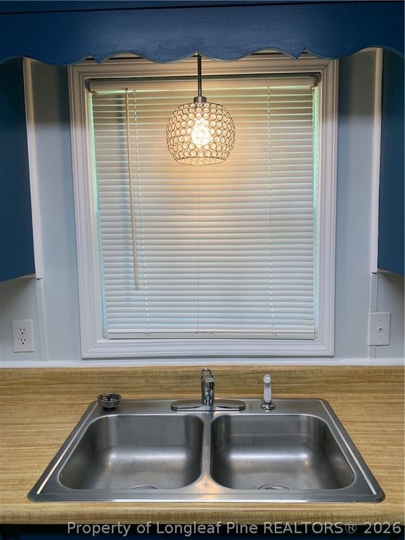 6350 Rockford Drive, Fayetteville, NC 28304 — photo 12