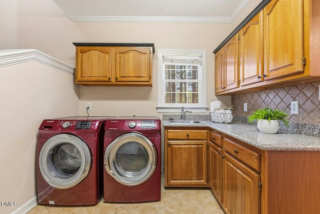 3612 Summer Leaf Court, Raleigh, NC 27615