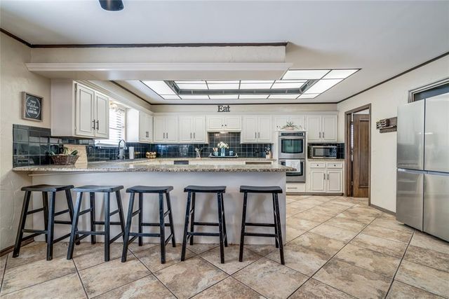 1104 NW 141st Street, Edmond, OK 73013