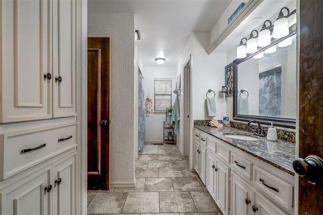 1104 NW 141st Street, Edmond, OK 73013
