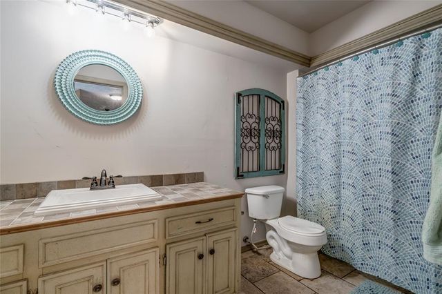 1104 NW 141st Street, Edmond, OK 73013
