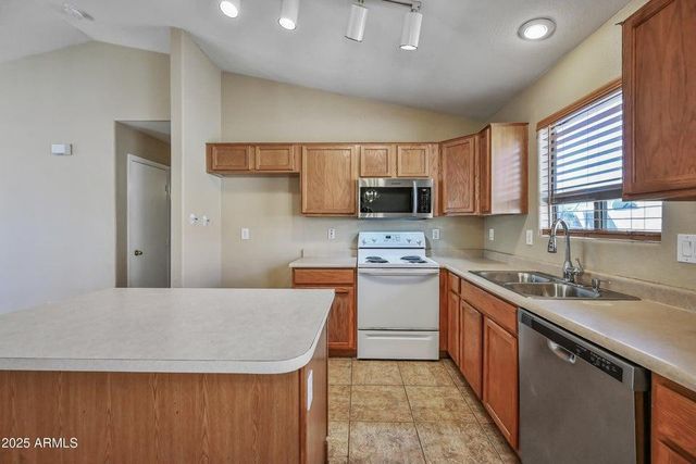10930 W Wilshire Drive, Avondale, AZ 85392